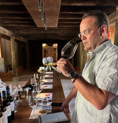 Tim Morgan Sommelier, the VInomad, wine editorial and magazine