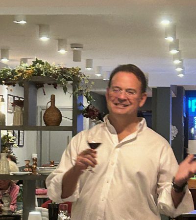 Tim Morgan Sommelier, the VInomad, wine editorial and magazine